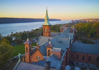 New York Veterinary Medicine College Along Hudson River